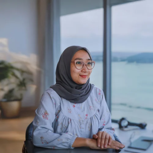 Annisa - Project Manager